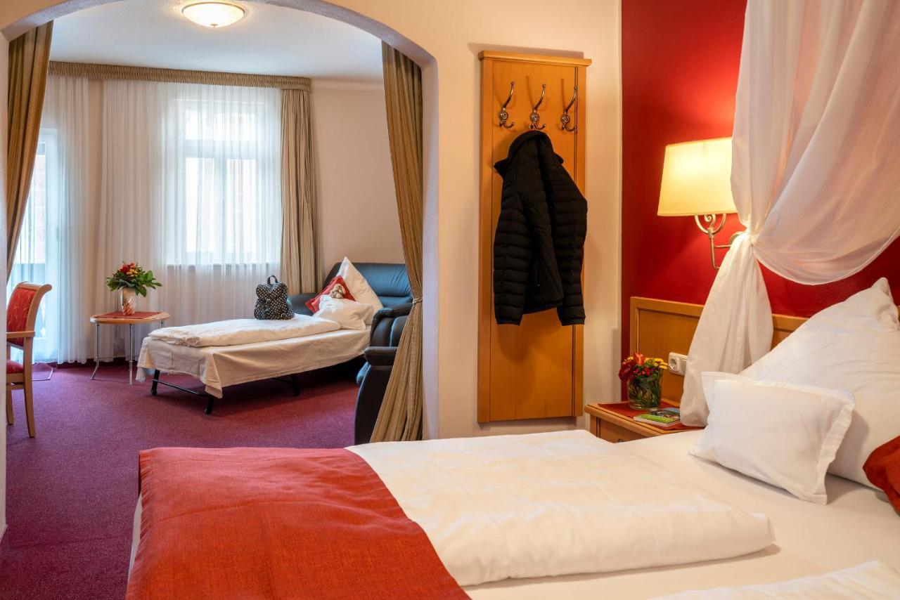 Altkoelnischer Hof Bacharach Zewnętrze zdjęcie