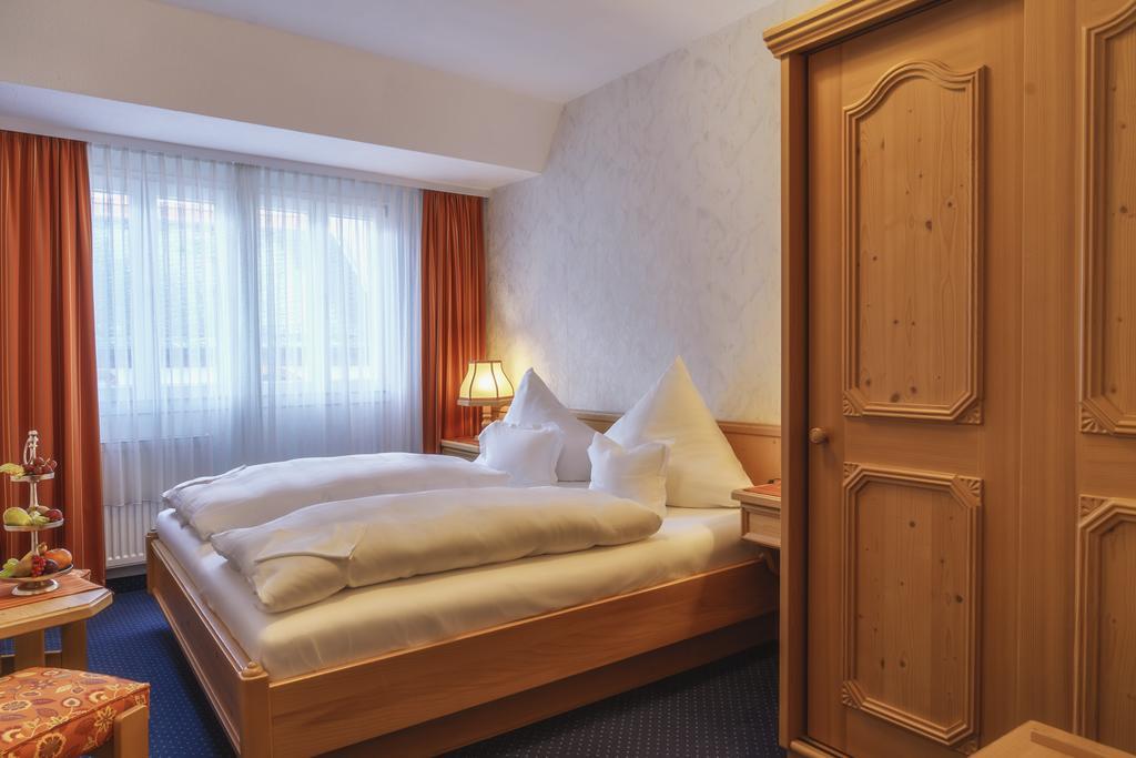 Altkoelnischer Hof Bacharach Zewnętrze zdjęcie